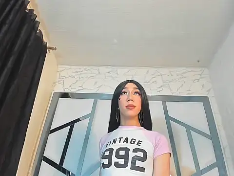 chaniesmith69x live sex cam