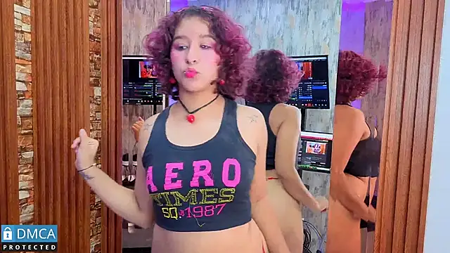 ahsly_Zam's cam snapshot