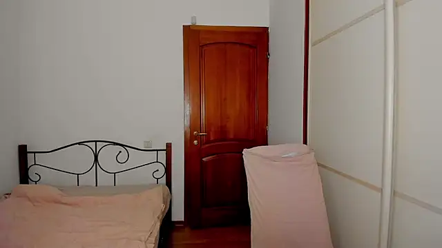 Patricia_bloom live sex cam