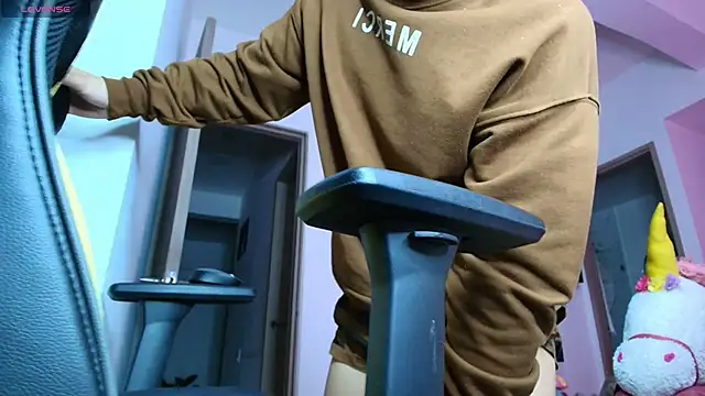 brunothompson3's cam snapshot