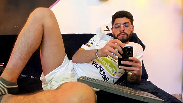 DanteWinter's cam snapshot