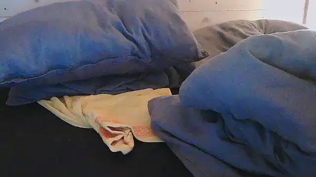 cumer222's cam snapshot