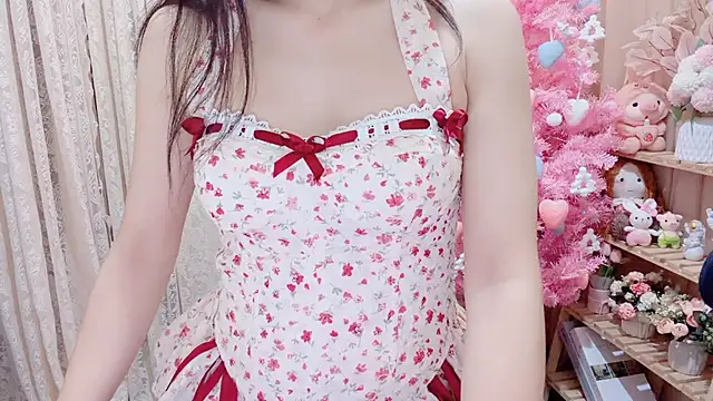 Rellababyy live sex cam