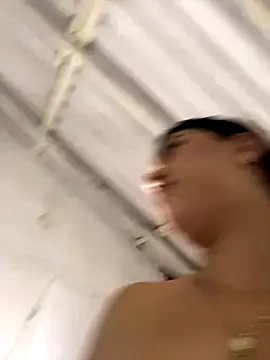 cristalxxx_hott live sex cam