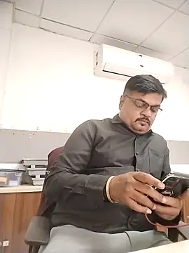 Desi_Lodo_Gujju_Boy live sex cam