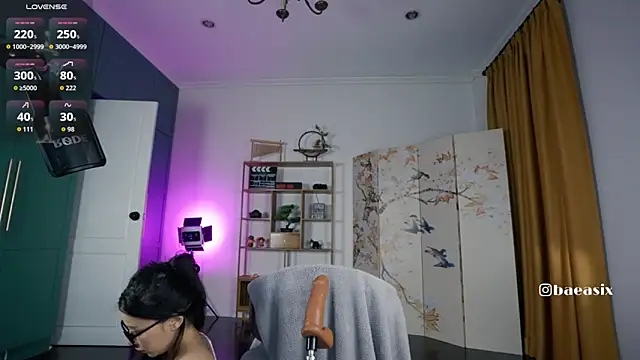 baeasian live sex cam