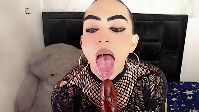 Michell_Queen live sex cam