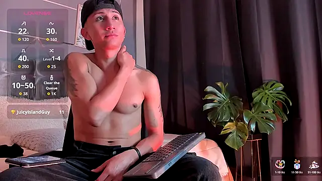 oliver_mr_'s cam snapshot