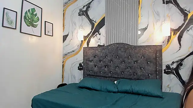 Crystal_cutee's cam snapshot