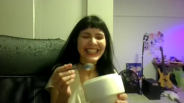 miapink33's cam snapshot