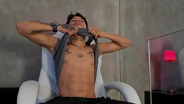 Renzo_Dogan's cam snapshot