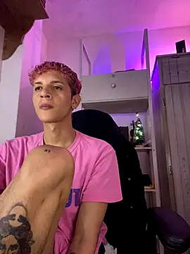 tylernova's cam snapshot