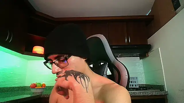 eren_jeager's cam snapshot