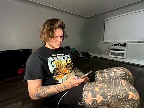 Tatertats's cam snapshot