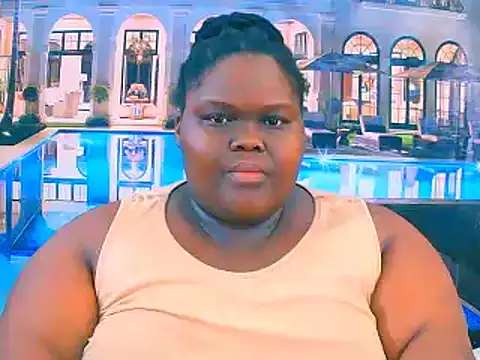 EbonyHotBuns's cam snapshot