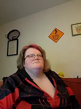 LiaraStrife's cam snapshot