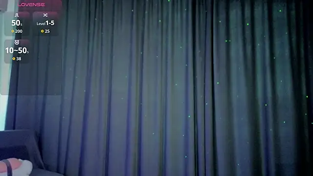 Luna_Veyra's cam snapshot