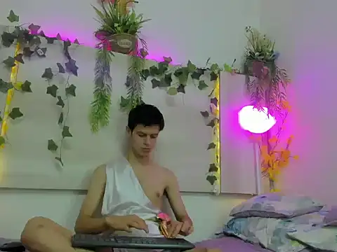 AngelSlimm's cam snapshot