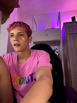 tylernova's cam snapshot