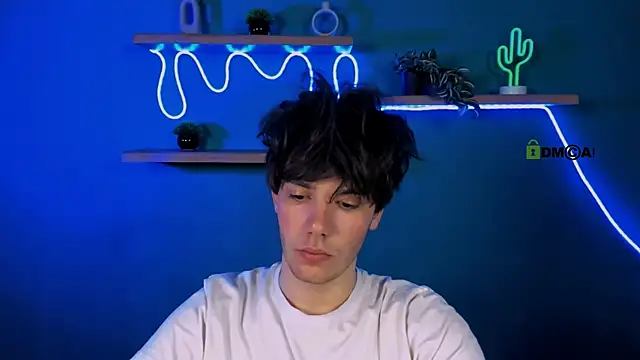 damon_rich's cam snapshot