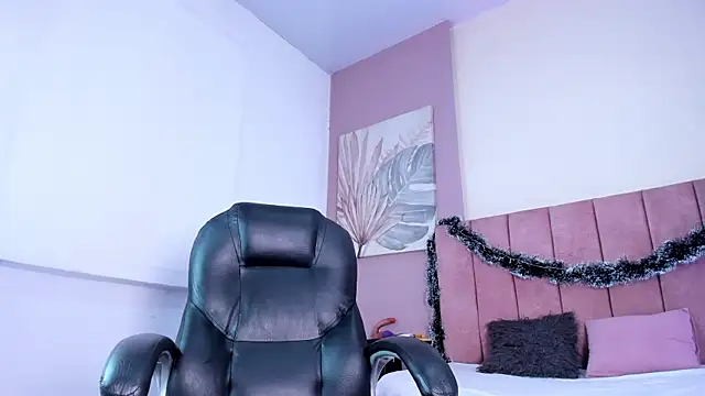 scarlet_blaze's cam snapshot