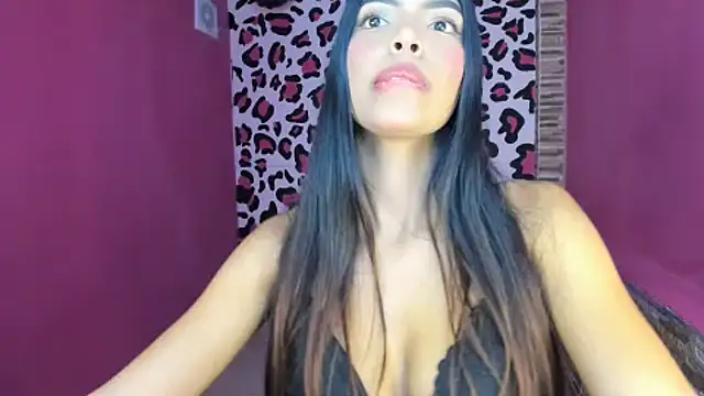 hotxpocahontas's cam snapshot