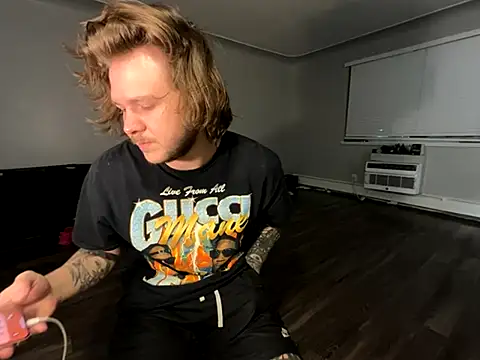 Tatertats's cam snapshot