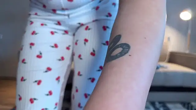 Love_plat1na live sex cam