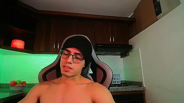 eren_jeager's cam snapshot