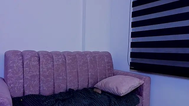 _scarletmoore live sex cam