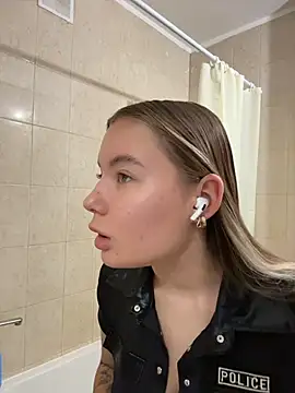 StephanieMur live sex cam