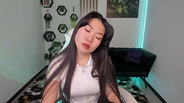 LunaPurrr live sex cam