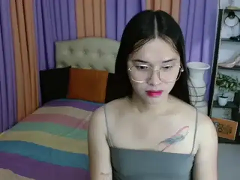 SeductiveAppleTS live sex cam