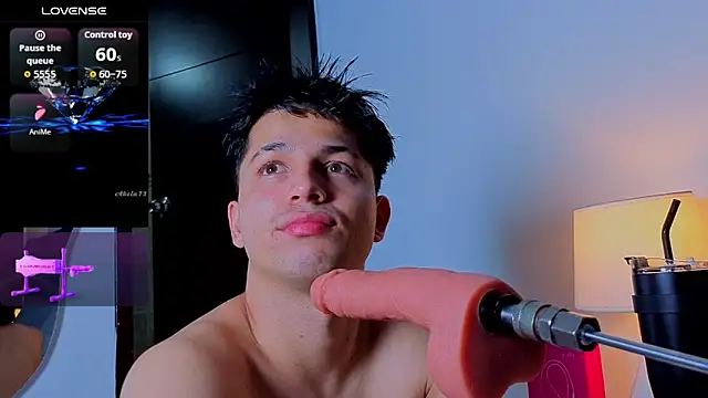 Issac_james_ live sex cam