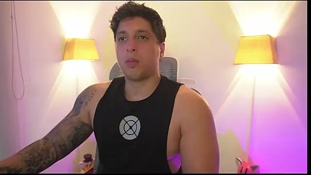 appolo_allen live sex cam