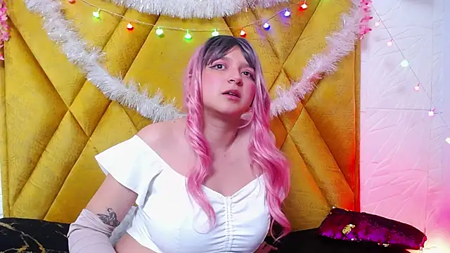 CandySwan's cam snapshot