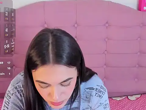 kylie1_ls's cam snapshot