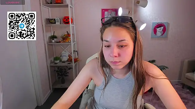 Al1ice_Moures's cam snapshot