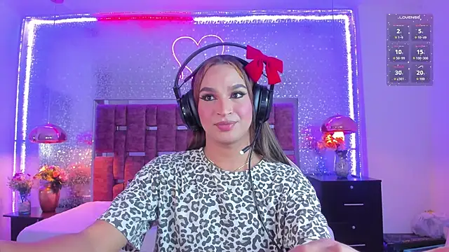 KylieVictoria live sex cam