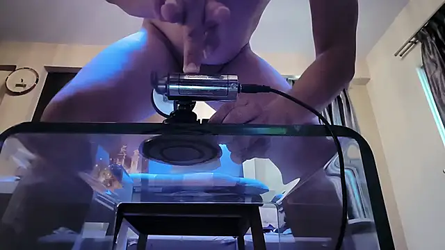 Raymond1308 live sex cam