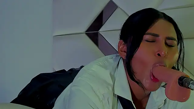 StormyButty18 live sex cam