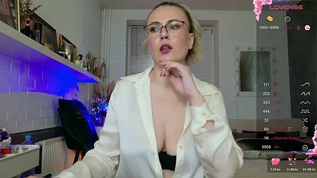 -Bullet_Nipples-'s web cam