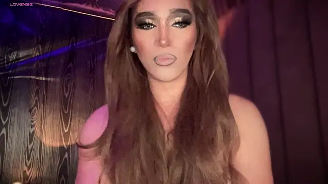 Lo_la_69 live sex cam