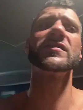 sexyhotstud12 live sex cam