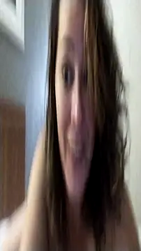 whitecream88's cam snapshot