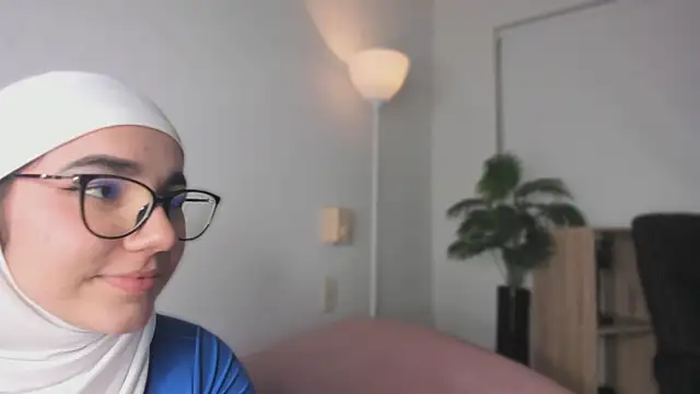 Ayha_khalaf live sex cam