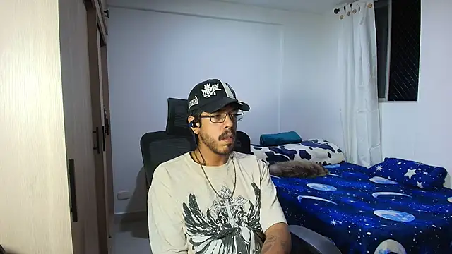 naitt_'s cam snapshot