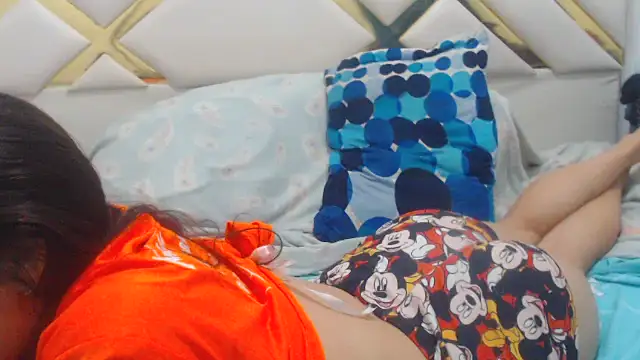 emily_69_porno live sex cam