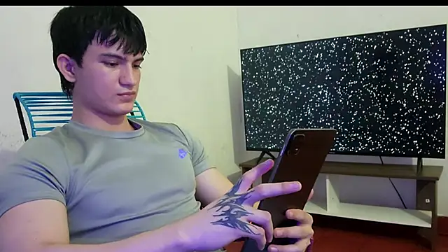 ErickWalton live sex cam