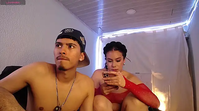 stanandrose_'s cam snapshot